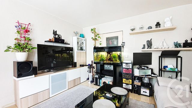 Afficher la photo en grand Appartement F3 à vendre - 3 pièces - 68.01 m2 - COLOMBES - 92 - ILE-DE-FRANCE - Century 21 Beaurepaire