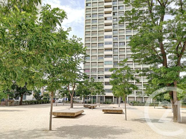 Appartement F5 à vendre - 5 pièces - 91.11 m2 - COLOMBES - 92 - ILE-DE-FRANCE - Century 21 Beaurepaire