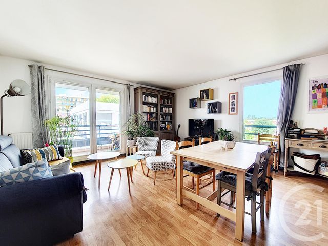 Afficher la photo en grand Appartement F4 à vendre - 4 pièces - 79.0 m2 - COLOMBES - 92 - ILE-DE-FRANCE - Century 21 Beaurepaire
