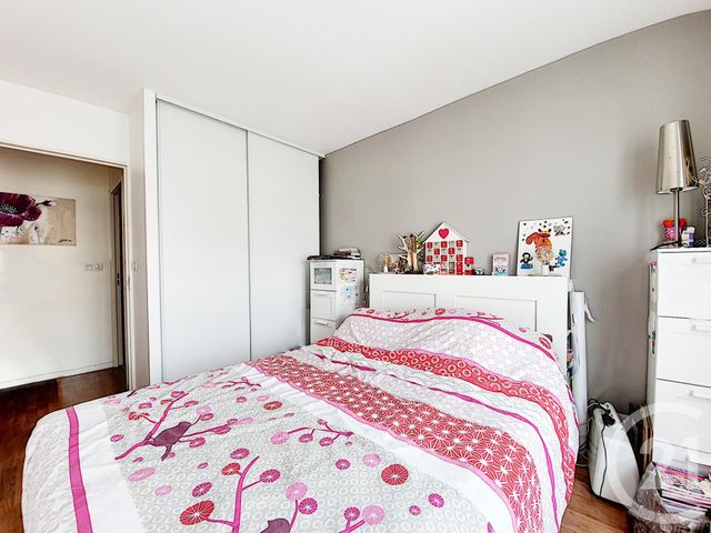 Afficher la photo en grand Appartement F4 à vendre - 4 pièces - 79.0 m2 - COLOMBES - 92 - ILE-DE-FRANCE - Century 21 Beaurepaire