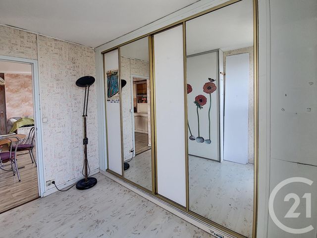 Afficher la photo en grand Appartement F3 à vendre - 3 pièces - 62.75 m2 - COLOMBES - 92 - ILE-DE-FRANCE - Century 21 Beaurepaire