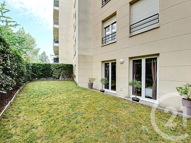 Appartement F4 à vendre - 4 pièces - 87.46 m2 - COLOMBES - 92 - ILE-DE-FRANCE - Century 21 Beaurepaire Appartement F4 à vendre - 4 pièces - 87.46 m2 - COLOMBES - 92 - ILE-DE-FRANCE - Century 21 Beaurepaire