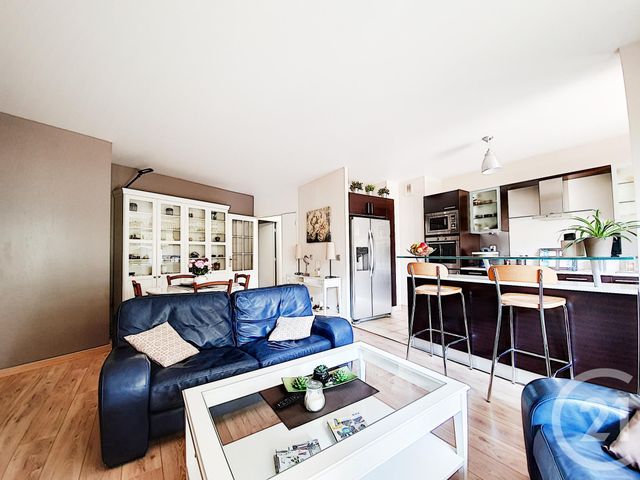 Appartement F4 à vendre - 4 pièces - 87.46 m2 - COLOMBES - 92 - ILE-DE-FRANCE - Century 21 Beaurepaire Appartement F4 à vendre - 4 pièces - 87.46 m2 - COLOMBES - 92 - ILE-DE-FRANCE - Century 21 Beaurepaire