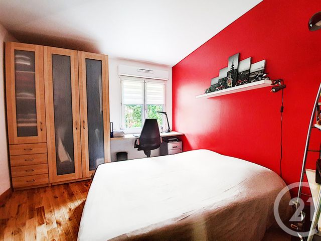 Appartement F4 à vendre - 4 pièces - 87.46 m2 - COLOMBES - 92 - ILE-DE-FRANCE - Century 21 Beaurepaire Appartement F4 à vendre - 4 pièces - 87.46 m2 - COLOMBES - 92 - ILE-DE-FRANCE - Century 21 Beaurepaire