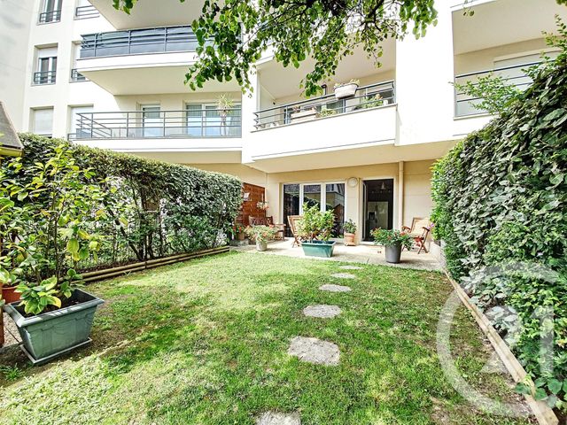 Appartement F4 à vendre - 4 pièces - 87.46 m2 - COLOMBES - 92 - ILE-DE-FRANCE - Century 21 Beaurepaire Appartement F4 à vendre - 4 pièces - 87.46 m2 - COLOMBES - 92 - ILE-DE-FRANCE - Century 21 Beaurepaire