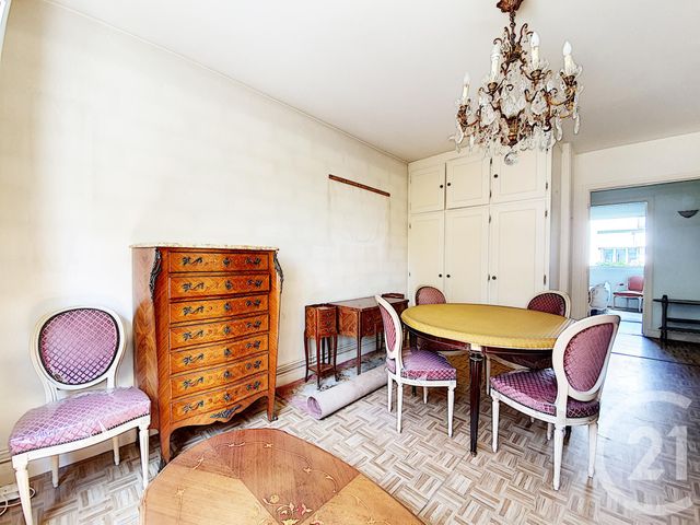 Appartement T2 à vendre - 2 pièces - 46.21 m2 - COLOMBES - 92 - ILE-DE-FRANCE - Century 21 Beaurepaire Appartement T2 à vendre - 2 pièces - 46.21 m2 - COLOMBES - 92 - ILE-DE-FRANCE - Century 21 Beaurepaire
