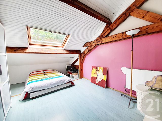 Afficher la photo en grand Appartement Duplex à vendre - 5 pièces - 91.67 m2 - ASNIERES SUR SEINE - 92 - ILE-DE-FRANCE - Century 21 Beaurepaire