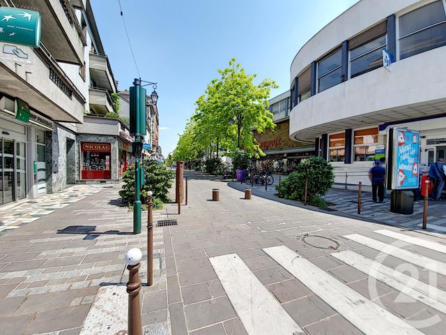 Appartement F2 à louer - 2 pièces - 26.1 m2 - COLOMBES - 92 - ILE-DE-FRANCE - Century 21 Beaurepaire Appartement F2 à louer - 2 pièces - 26.1 m2 - COLOMBES - 92 - ILE-DE-FRANCE - Century 21 Beaurepaire