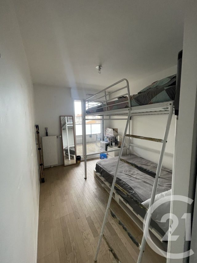 Appartement F3 à louer - 3 pièces - 61.28 m2 - COLOMBES - 92 - ILE-DE-FRANCE - Century 21 Beaurepaire