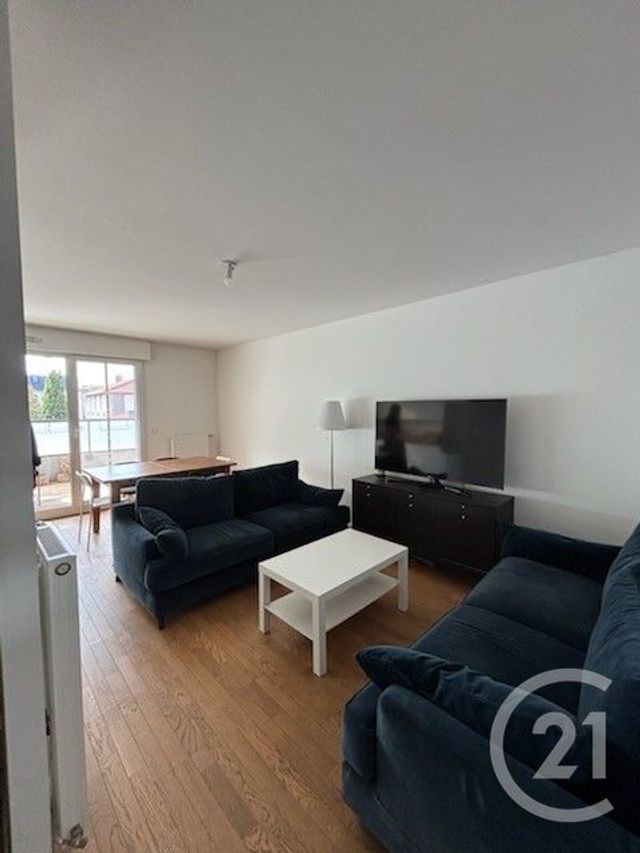 Appartement F3 à louer - 3 pièces - 61.28 m2 - COLOMBES - 92 - ILE-DE-FRANCE - Century 21 Beaurepaire