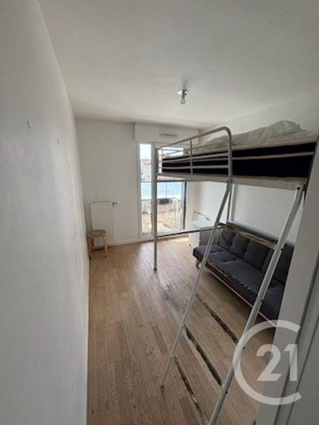 Appartement F3 à louer - 3 pièces - 61.28 m2 - COLOMBES - 92 - ILE-DE-FRANCE - Century 21 Beaurepaire
