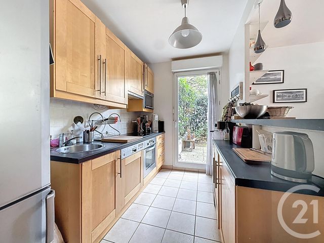 Appartement F3 à vendre - 3 pièces - 66.26 m2 - COLOMBES - 92 - ILE-DE-FRANCE - Century 21 Beaurepaire