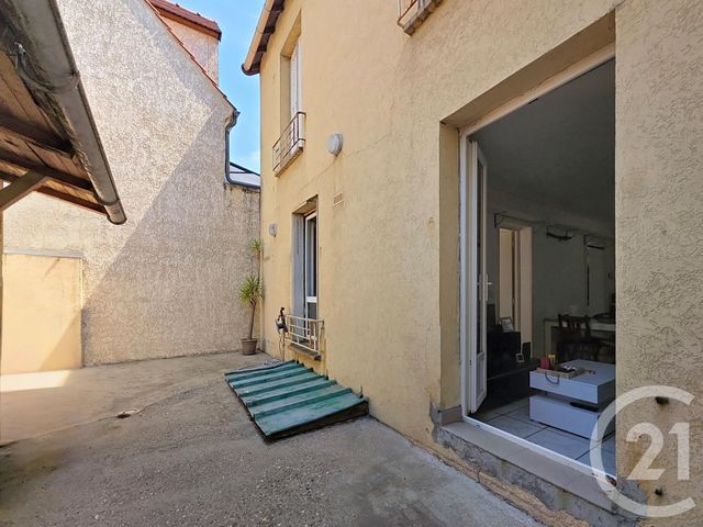 Appartement F2 à vendre - 2 pièces - 29.62 m2 - COLOMBES - 92 - ILE-DE-FRANCE - Century 21 Beaurepaire
