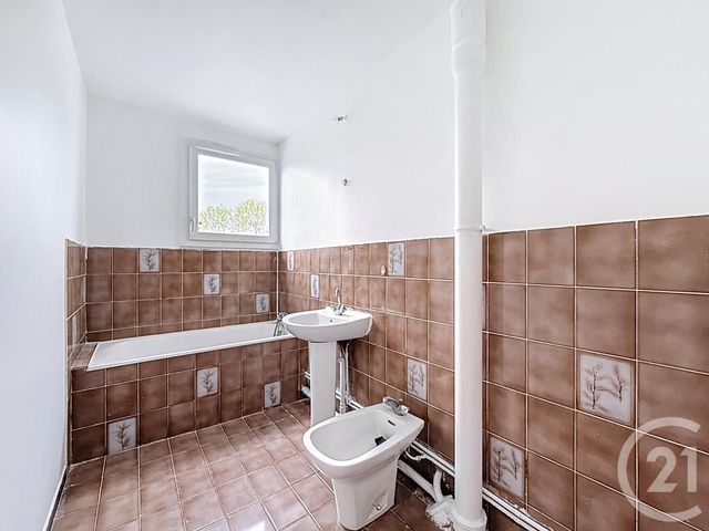 Appartement F4 à vendre - 4 pièces - 78.69 m2 - ASNIERES SUR SEINE - 92 - ILE-DE-FRANCE - Century 21 Beaurepaire