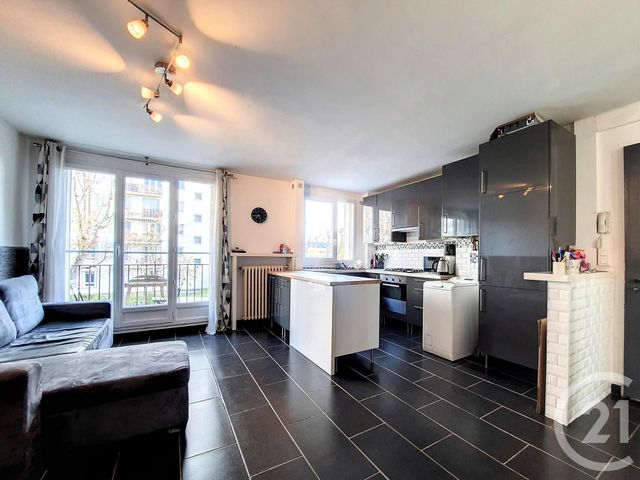 Appartement F3 à vendre - 3 pièces - 53.92 m2 - COLOMBES - 92 - ILE-DE-FRANCE - Century 21 Beaurepaire