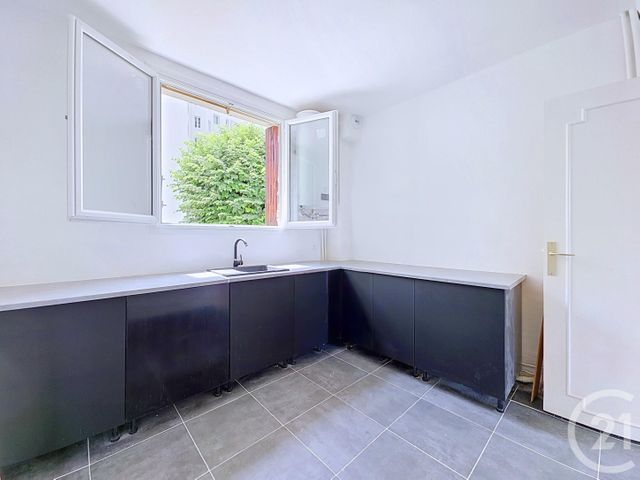 Appartement F4 à vendre - 5 pièces - 81.28 m2 - COLOMBES - 92 - ILE-DE-FRANCE - Century 21 Beaurepaire
