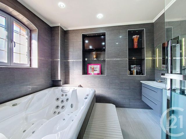 maison à vendre - 7 pièces - 200.91 m2 - COLOMBES - 92 - ILE-DE-FRANCE - Century 21 Beaurepaire