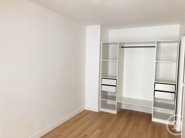 Appartement F2 à louer - 2 pièces - 45.17 m2 - SURESNES - 92 - ILE-DE-FRANCE - Century 21 Beaurepaire