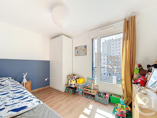 Appartement F4 à vendre - 4 pièces - 82.48 m2 - COLOMBES - 92 - ILE-DE-FRANCE - Century 21 Beaurepaire