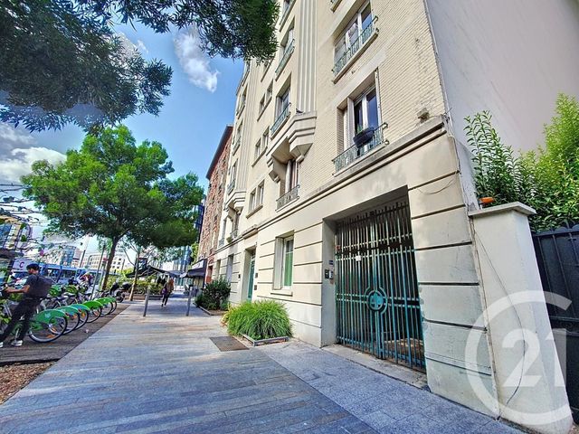 Afficher la photo en grand Appartement F2 à vendre - 2 pièces - 49.13 m2 - LA GARENNE COLOMBES - 92 - ILE-DE-FRANCE - Century 21 Beaurepaire