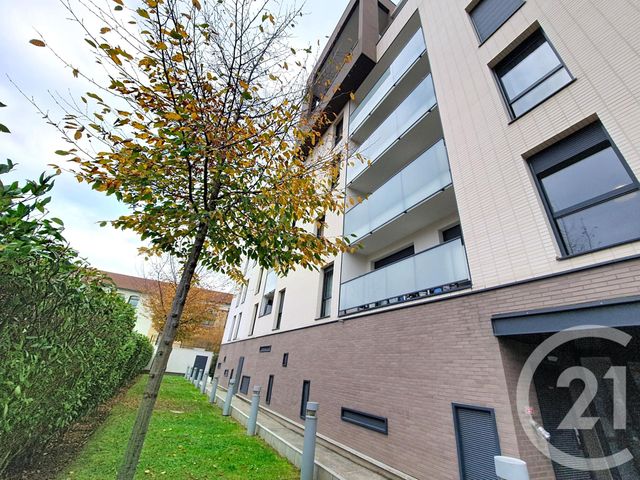 Appartement F3 à vendre - 3 pièces - 61.4 m2 - COLOMBES - 92 - ILE-DE-FRANCE - Century 21 Beaurepaire