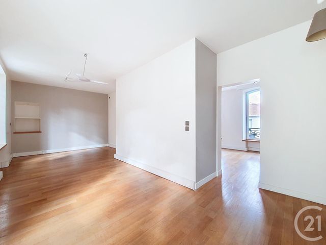 Appartement F4 à vendre - 4 pièces - 94.59 m2 - ASNIERES SUR SEINE - 92 - ILE-DE-FRANCE - Century 21 Beaurepaire