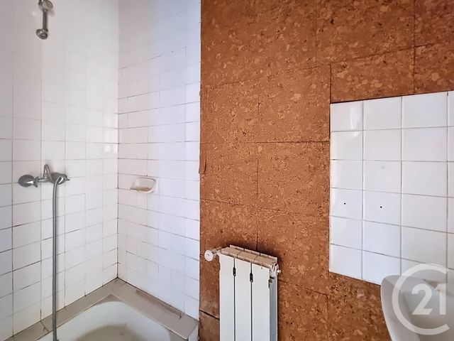 Appartement F2 à vendre - 2 pièces - 41.8 m2 - COLOMBES - 92 - ILE-DE-FRANCE - Century 21 Beaurepaire