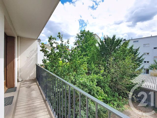 Appartement F3 à vendre - 3 pièces - 62.38 m2 - COLOMBES - 92 - ILE-DE-FRANCE - Century 21 Beaurepaire