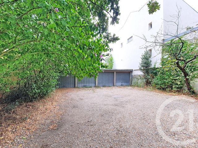 Appartement F3 à vendre - 3 pièces - 62.38 m2 - COLOMBES - 92 - ILE-DE-FRANCE - Century 21 Beaurepaire