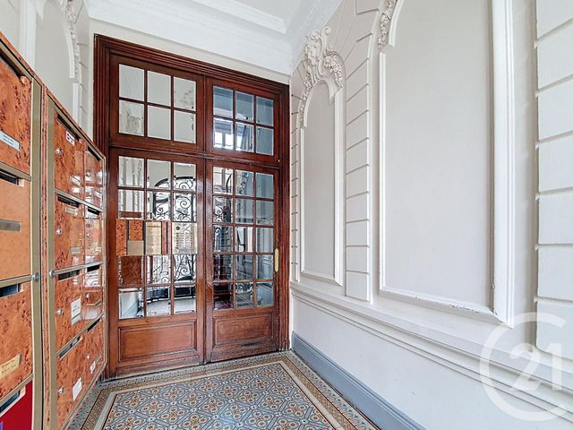 Appartement F4 à vendre - 4 pièces - 72.39 m2 - COLOMBES - 92 - ILE-DE-FRANCE - Century 21 Beaurepaire