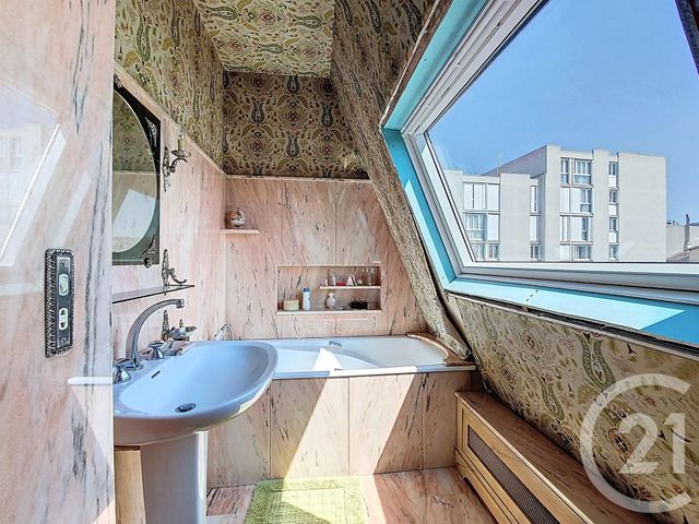 Afficher la photo en grand maison à vendre - 5 pièces - 92.83 m2 - COLOMBES - 92 - ILE-DE-FRANCE - Century 21 Beaurepaire