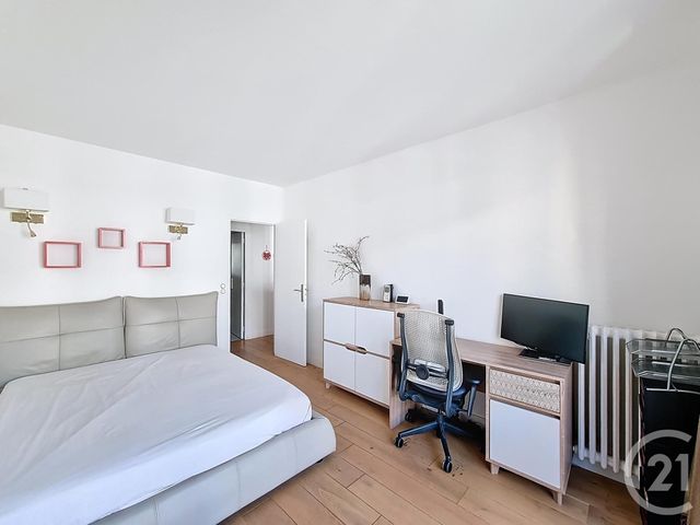 Appartement F5 à vendre - 5 pièces - 110.86 m2 - COLOMBES - 92 - ILE-DE-FRANCE - Century 21 Beaurepaire