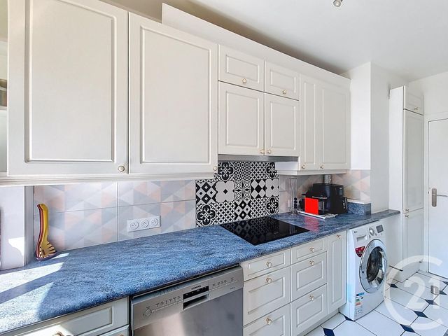 Appartement F5 à vendre - 5 pièces - 110.86 m2 - COLOMBES - 92 - ILE-DE-FRANCE - Century 21 Beaurepaire