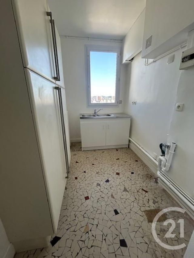 Appartement à louer - 2 pièces - 36.17 m2 - COLOMBES - 92 - ILE-DE-FRANCE - Century 21 Beaurepaire