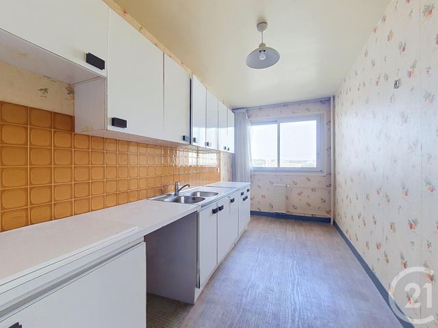 Appartement F3 à vendre - 3 pièces - 70.62 m2 - COLOMBES - 92 - ILE-DE-FRANCE - Century 21 Beaurepaire