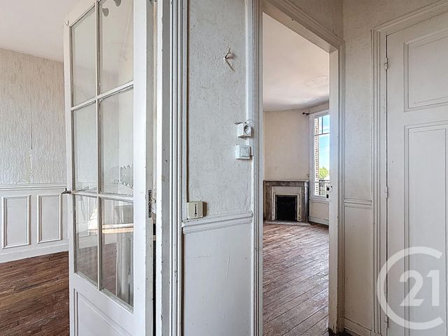 Appartement F2 à vendre - 2 pièces - 37.57 m2 - COLOMBES - 92 - ILE-DE-FRANCE - Century 21 Beaurepaire