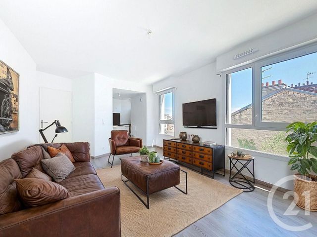 Appartement F3 à vendre - 3 pièces - 67.69 m2 - ASNIERES SUR SEINE - 92 - ILE-DE-FRANCE - Century 21 Beaurepaire