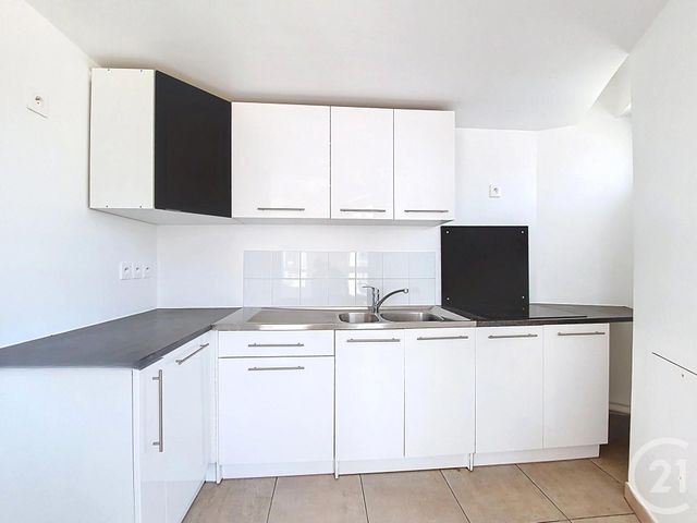 Afficher la photo en grand Appartement F3 à vendre - 3 pièces - 67.69 m2 - ASNIERES SUR SEINE - 92 - ILE-DE-FRANCE - Century 21 Beaurepaire