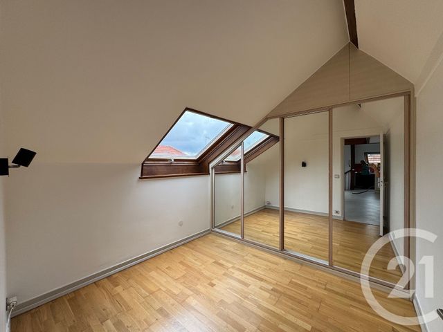 Appartement F3 à louer - 3 pièces - 42.64 m2 - RUEIL MALMAISON - 92 - ILE-DE-FRANCE - Century 21 Beaurepaire