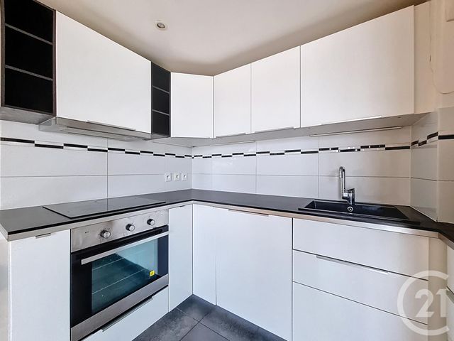 Appartement F3 à vendre - 3 pièces - 52.9 m2 - COLOMBES - 92 - ILE-DE-FRANCE - Century 21 Beaurepaire