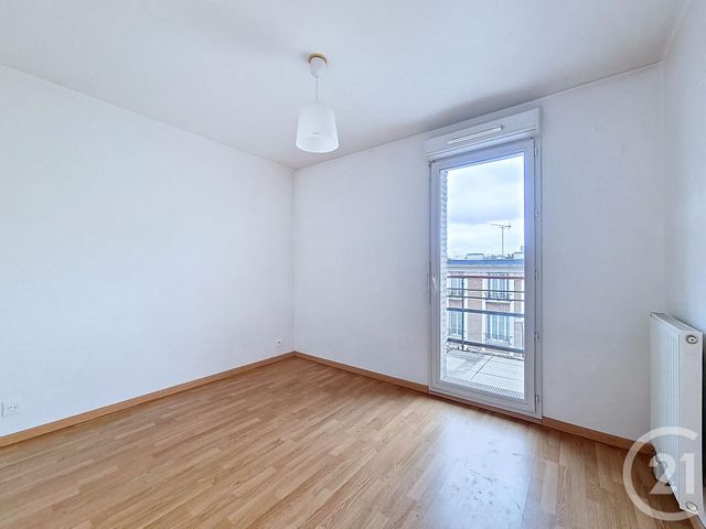 Appartement F3 à vendre - 3 pièces - 52.9 m2 - COLOMBES - 92 - ILE-DE-FRANCE - Century 21 Beaurepaire