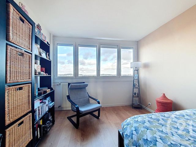 Appartement F3 à vendre - 3 pièces - 65.06 m2 - COLOMBES - 92 - ILE-DE-FRANCE - Century 21 Beaurepaire