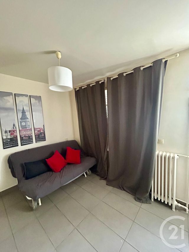 Appartement F1 à louer - 1 pièce - 15.79 m2 - ASNIERES SUR SEINE - 92 - ILE-DE-FRANCE - Century 21 Beaurepaire