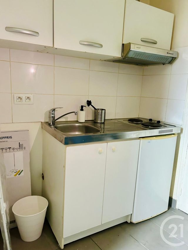 Appartement F1 à louer - 1 pièce - 15.79 m2 - ASNIERES SUR SEINE - 92 - ILE-DE-FRANCE - Century 21 Beaurepaire