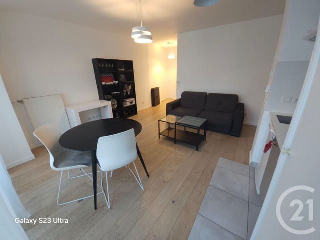 Appartement F1 à louer - 1 pièce - 30.5 m2 - BOIS COLOMBES - 92 - ILE-DE-FRANCE - Century 21 Beaurepaire