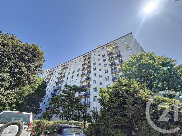 Afficher la photo en grand Appartement F4 à louer - 4 pièces - 64.0 m2 - COLOMBES - 92 - ILE-DE-FRANCE - Century 21 Beaurepaire