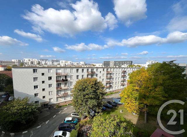 Afficher la photo en grand Appartement F4 à louer - 4 pièces - 64.0 m2 - COLOMBES - 92 - ILE-DE-FRANCE - Century 21 Beaurepaire