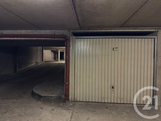 parking à louer - SURESNES - 92 - ILE-DE-FRANCE - Century 21 Beaurepaire