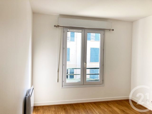 Appartement F2 à louer - 2 pièces - 46.38 m2 - RUEIL MALMAISON - 92 - ILE-DE-FRANCE - Century 21 Beaurepaire