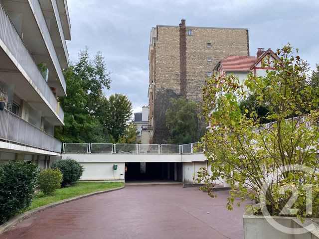 parking à louer - 18.0 m2 - ASNIERES SUR SEINE - 92 - ILE-DE-FRANCE - Century 21 Beaurepaire